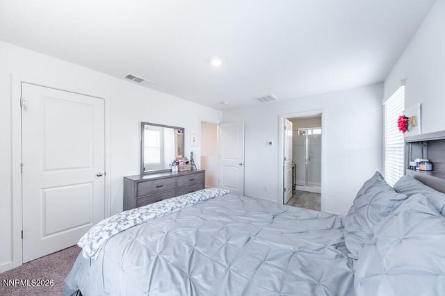 8830 Wolf Moon Drive, Reno, NV 89506