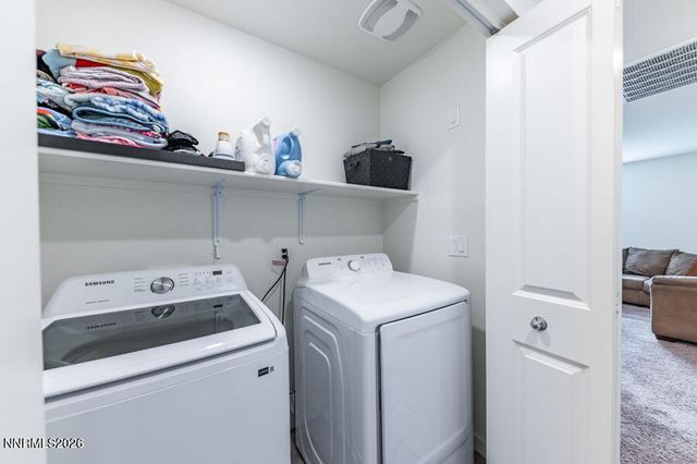 8830 Wolf Moon Drive, Reno, NV 89506