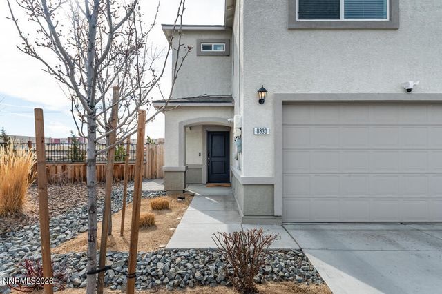 8830 Wolf Moon Drive, Reno, NV 89506