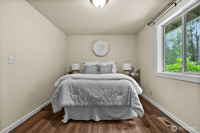 13913 37th Avenue Ct NW, Gig Harbor, WA 98332