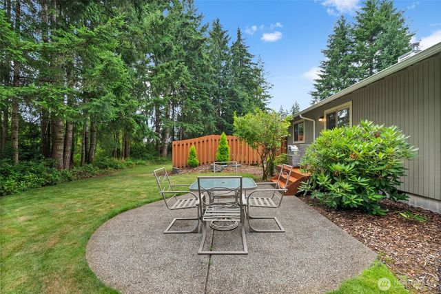 13913 37th Avenue Ct NW, Gig Harbor, WA 98332