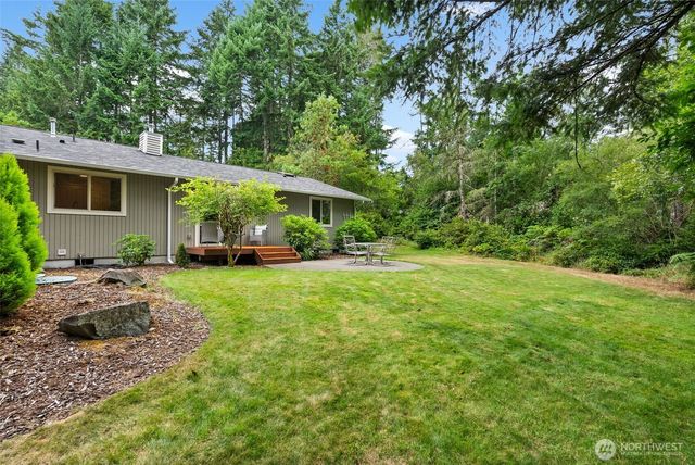 13913 37th Avenue Ct NW, Gig Harbor, WA 98332