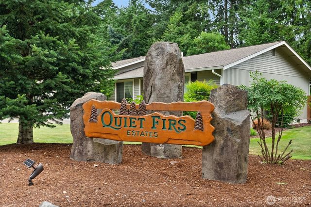 13913 37th Avenue Ct NW, Gig Harbor, WA 98332