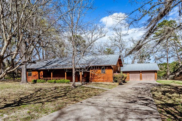 310 Marla Circle, Huntsville, TX 77320