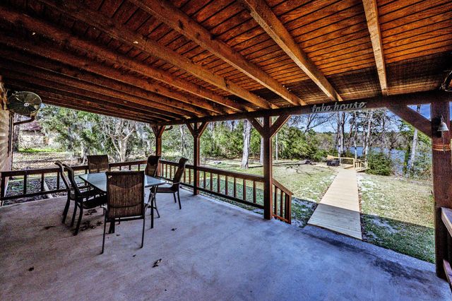 310 Marla Circle, Huntsville, TX 77320