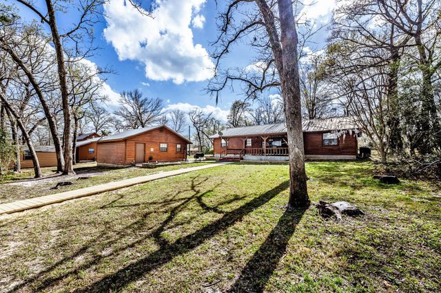 310 Marla Circle, Huntsville, TX 77320