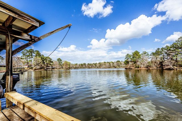 310 Marla Circle, Huntsville, TX 77320