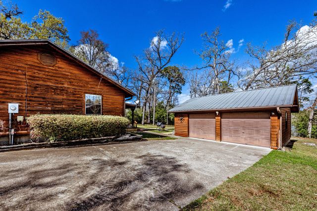 310 Marla Circle, Huntsville, TX 77320