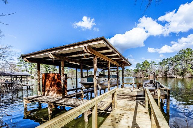 310 Marla Circle, Huntsville, TX 77320