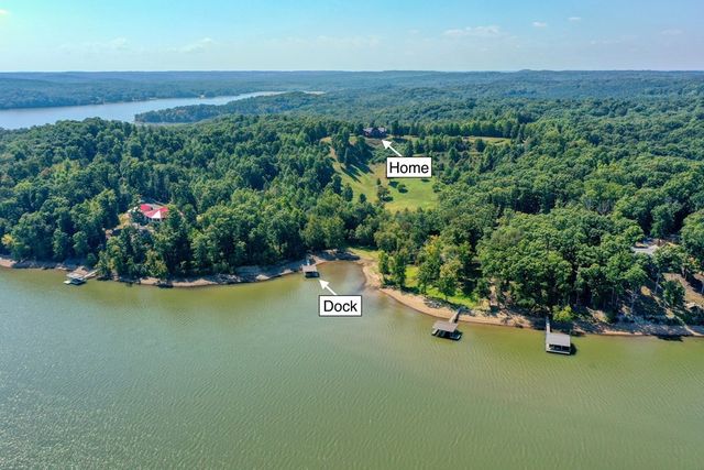 685 River Oaks Dr, Big Sandy, TN 38221