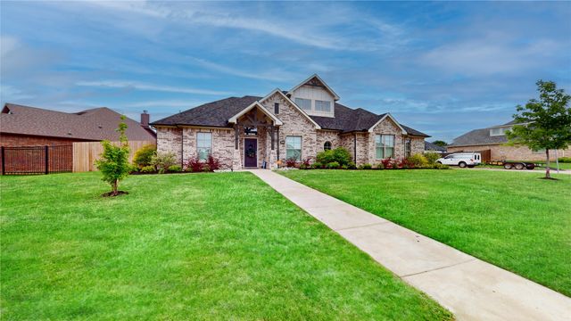1520 Bent Creek Drive, Cleburne, TX 76033