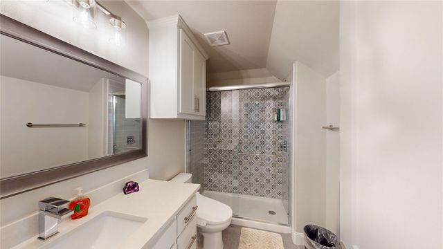 1520 Bent Creek Drive, Cleburne, TX 76033