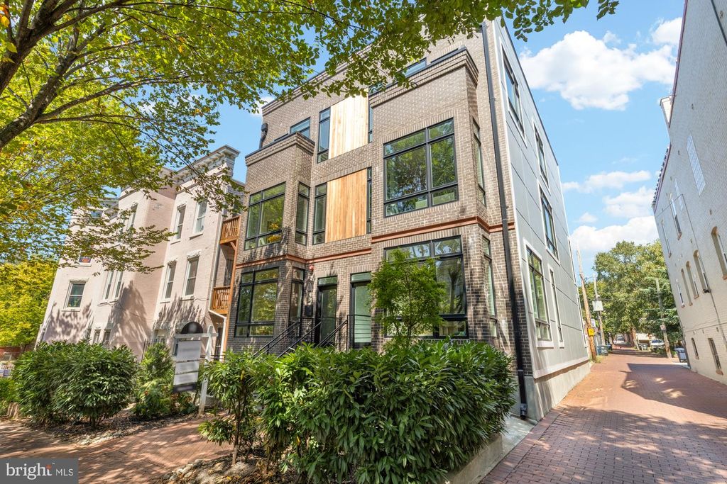 81 U ST NW #A, Washington, DC 20001