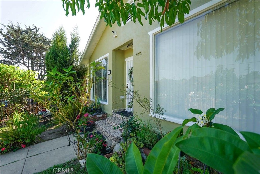 3415 S gramercy Place, Los Angeles, CA 90018 — photo 2