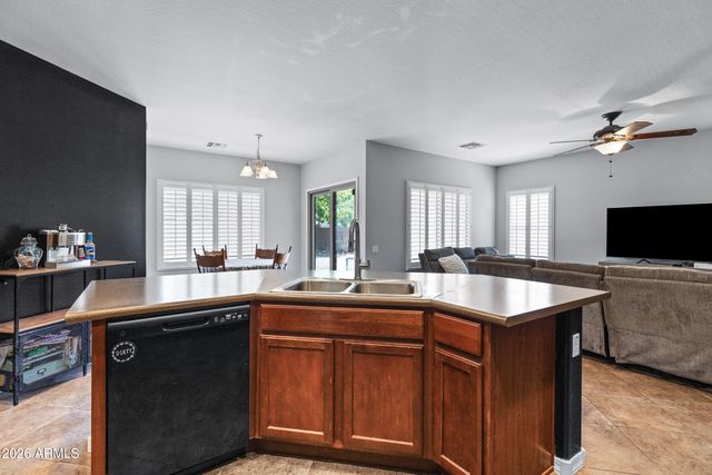 11032 E SILVER SPRINGS Avenue, Mesa, AZ 85212