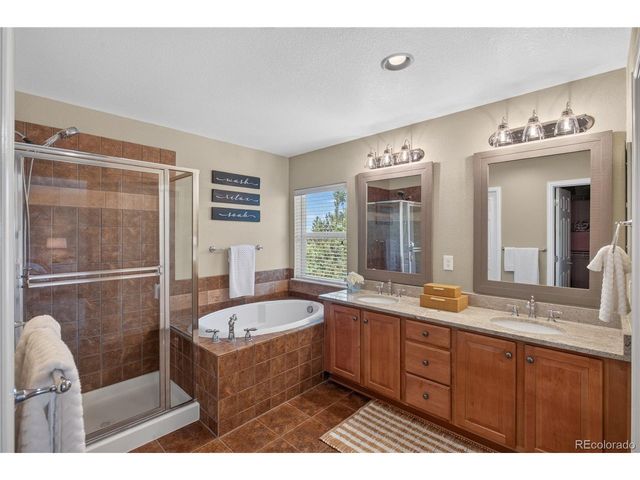3071 Fox Sedge Ln, Highlands Ranch, CO 80126
