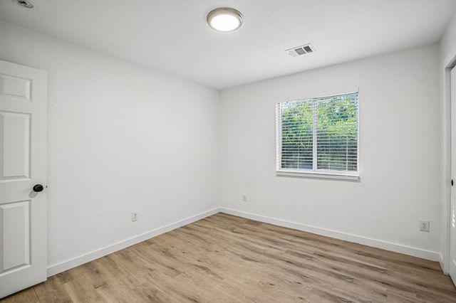 121 Orion CV, Kyle, TX 78640