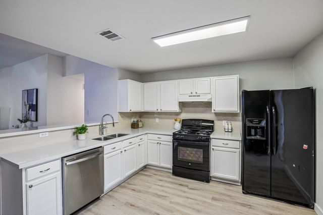 121 Orion CV, Kyle, TX 78640