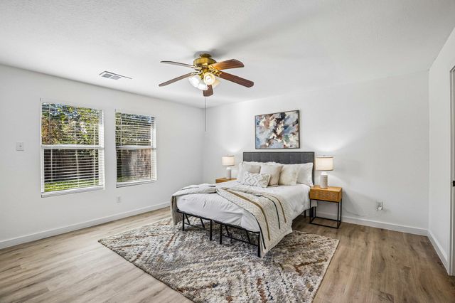 121 Orion CV, Kyle, TX 78640