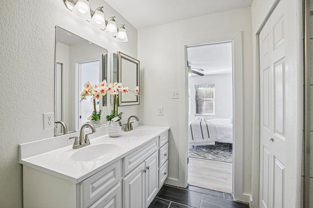 121 Orion CV, Kyle, TX 78640