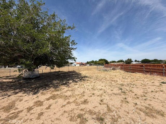 40205 162nd E, Palmdale, CA 93591