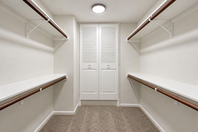 526 N Post Oak Lane, Houston, TX 77024