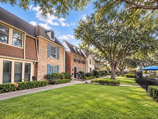 526 N Post Oak Lane, Houston, TX 77024