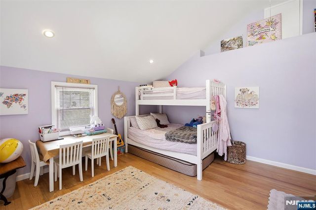 11 Monroe Avenue, Roseland, NJ 07068