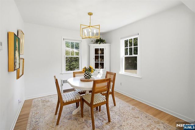 11 Monroe Avenue, Roseland, NJ 07068