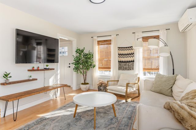 29 Bonds Corner Road, Hancock, NH 03449