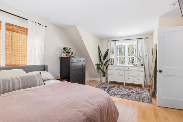 29 Bonds Corner Road, Hancock, NH 03449