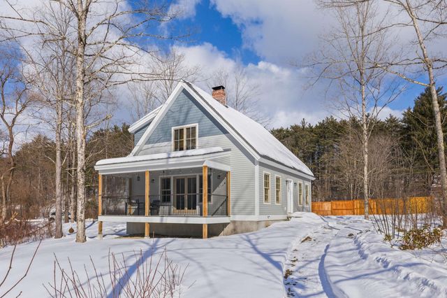 29 Bonds Corner Road, Hancock, NH 03449