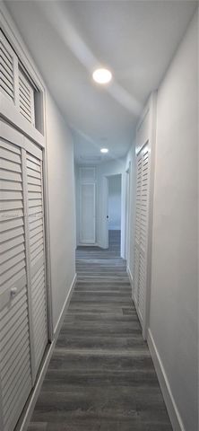 320 N 70th Terrace, Hollywood, FL 33024