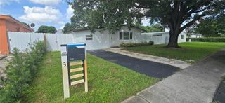 320 N 70th Terrace, Hollywood, FL 33024