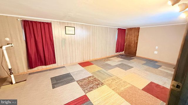 1258 LINDEN AVE, Halethorpe, MD 21227