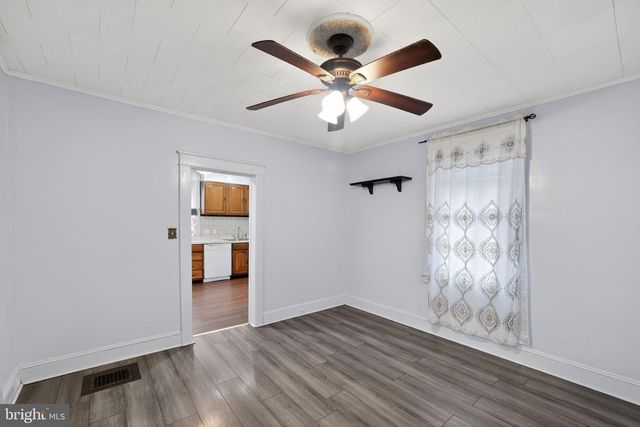 1258 LINDEN AVE, Halethorpe, MD 21227