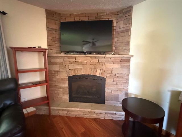 1040 CROSS CREEK DRIVE, South Union Twp, PA 15401