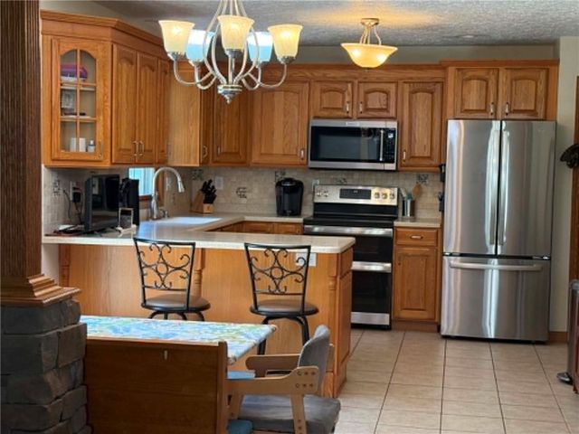 1040 CROSS CREEK DRIVE, South Union Twp, PA 15401