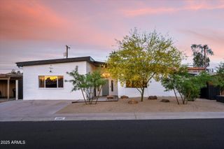 2307 N 51ST Place, Phoenix, AZ 85008