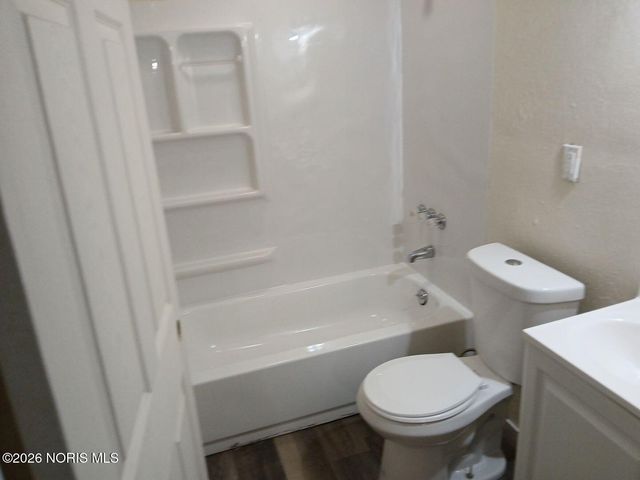 560 Williamsville Avenue, Toledo, OH 43609