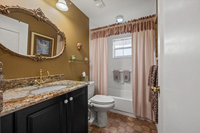 7943 Lake Sands Drive, Delray Beach, FL 33446