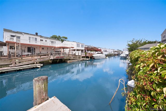 3746 Carrel Boulevard, Oceanside, NY 11572