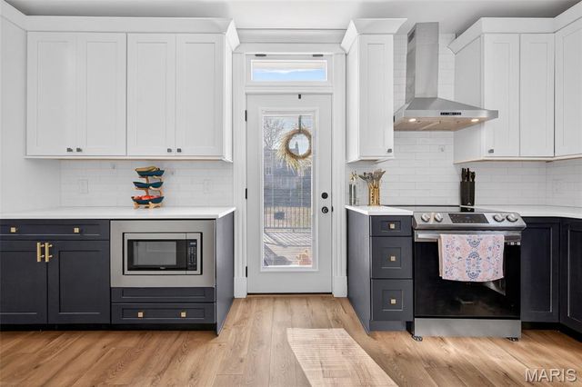 6918 Dartmouth Avenue, University City, MO 63130