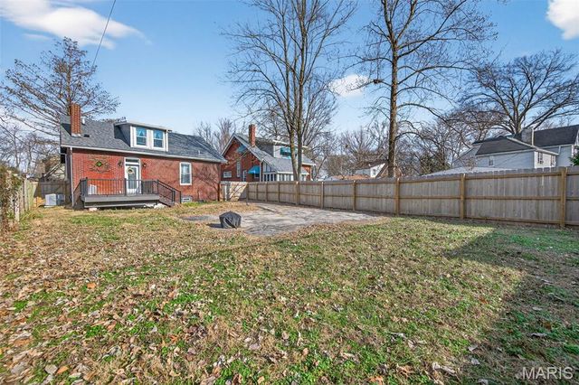 6918 Dartmouth Avenue, University City, MO 63130