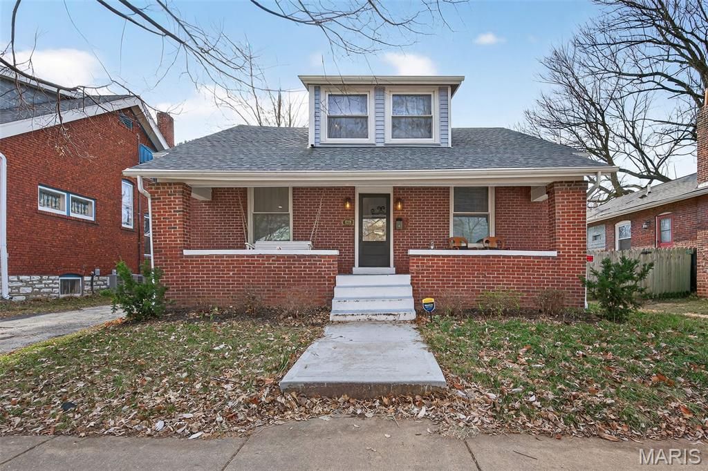 6918 Dartmouth Avenue, University City, MO 63130
