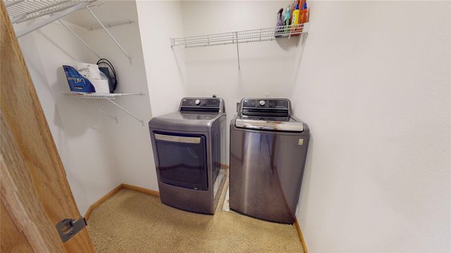 3013 SW Sharmin Lane, Ankeny, IA 50023