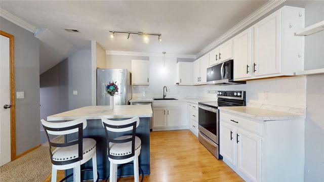 3013 SW Sharmin Lane, Ankeny, IA 50023
