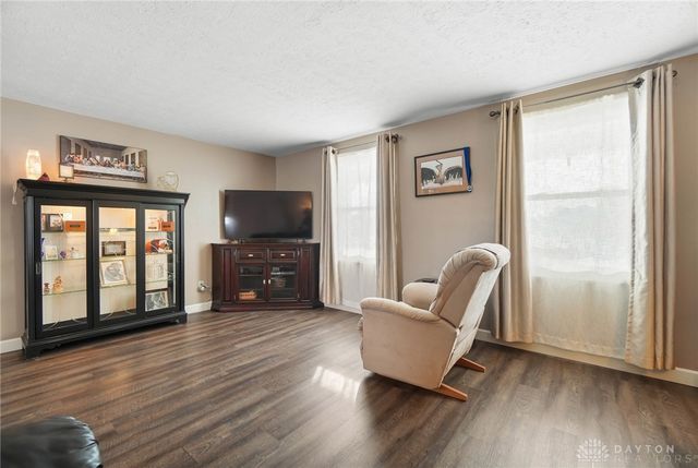 1810 Carlyle Drive, Piqua, OH 45356