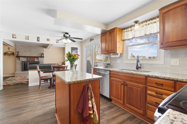 1810 Carlyle Drive, Piqua, OH 45356