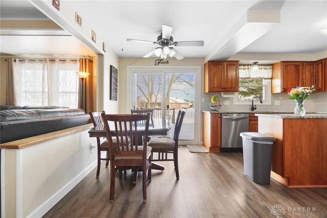 1810 Carlyle Drive, Piqua, OH 45356
